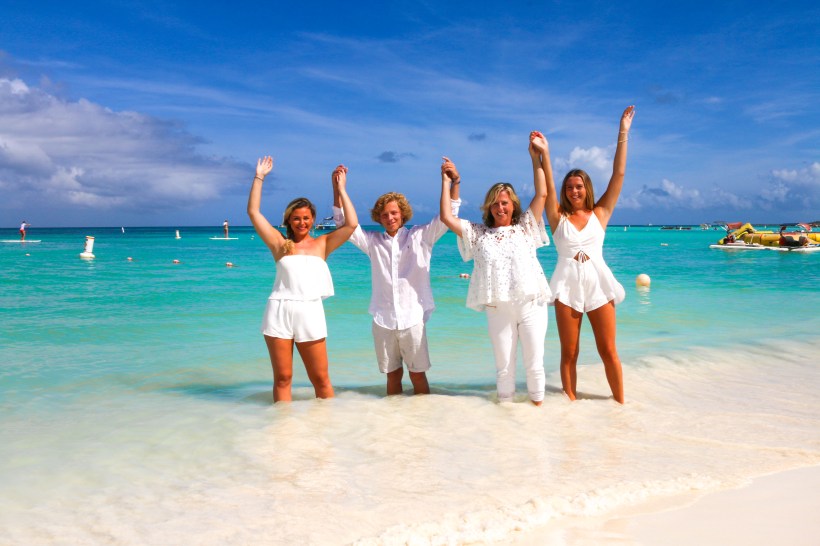 Family Photo Shoot by Steve Francees