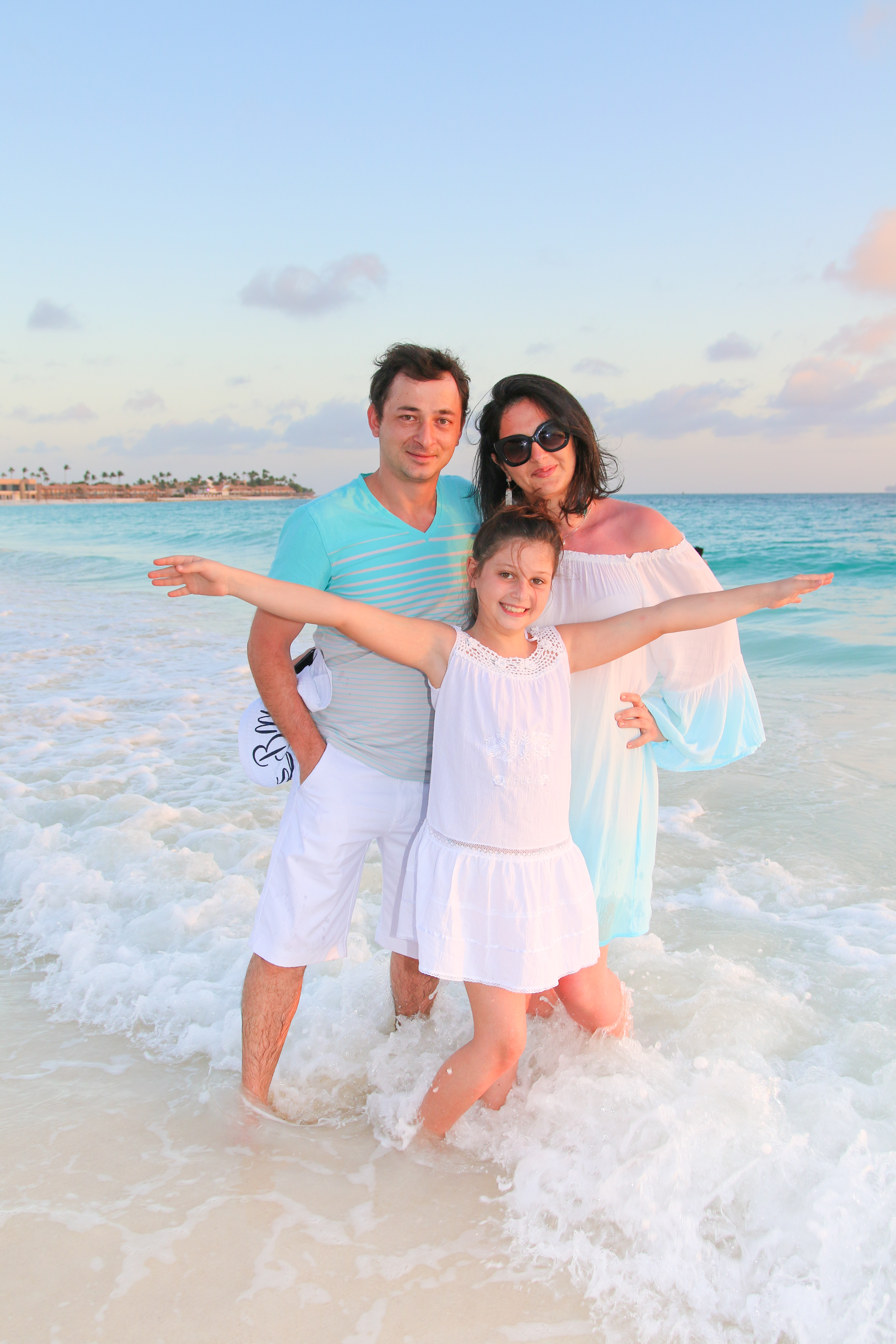 ARUBA FAMILY PHOTO SHOOT STEVE FRANCEES
