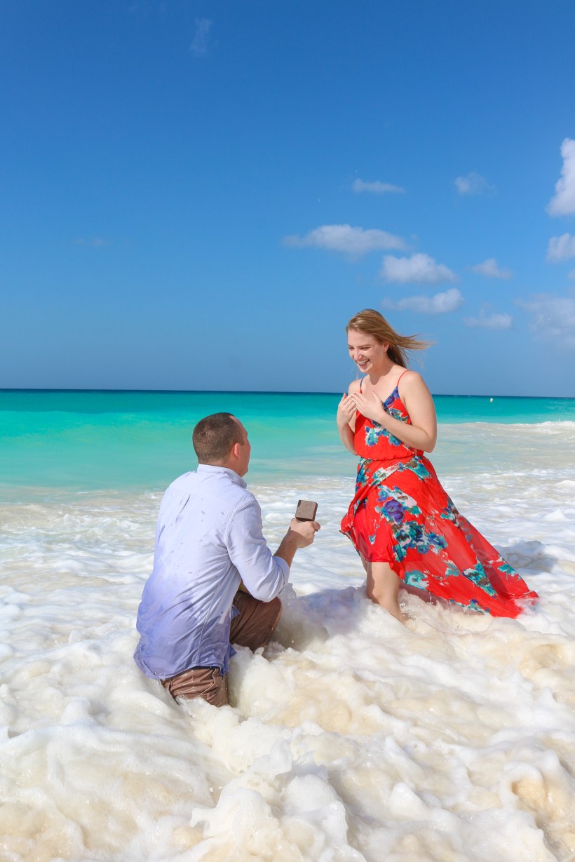 29 Matt and Taylor by Steve Francees